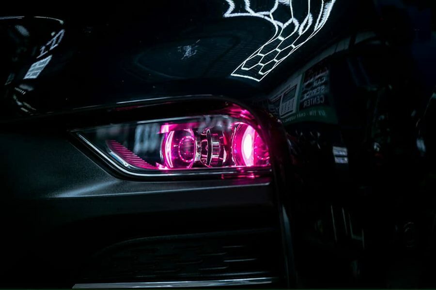 Nâng cấp độ đèn chiếu sáng xe Vinfast Lux SA 2.0 đẹp chuẩn